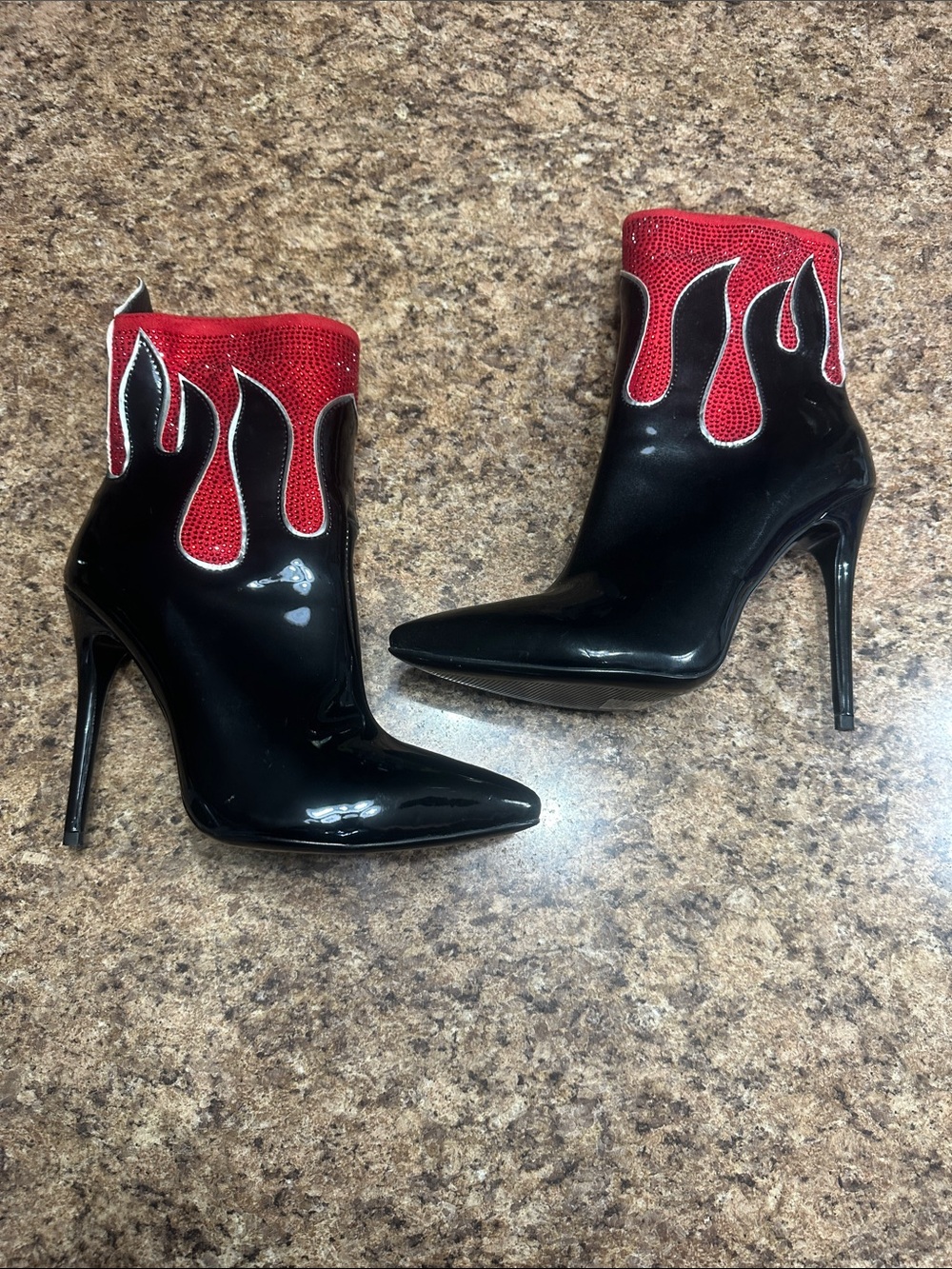 NEW Azalea Wang Patent Leather & Rhinestone Ankle Boots 7.5